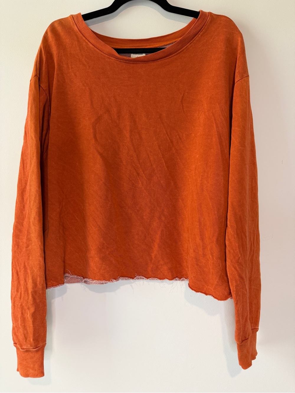 Love Vintage Women's Burnt Orange Raw-Hem Crewneck Sweatshirt